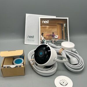 Google NEST Cam Outdoor Security Camera NC2100ES